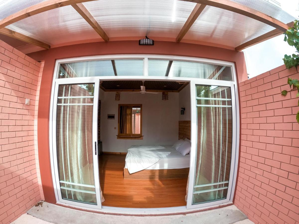New Breeze Thoddoo Inn Εξωτερικό φωτογραφία